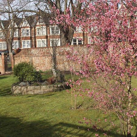 Aylestone Court Hotel Hereford Exterior photo